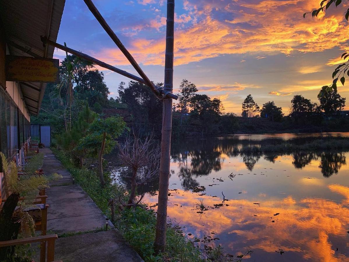 Homestay Bien Rung Gia Nghĩa Esterno foto