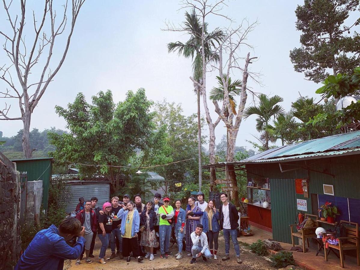 Homestay Bien Rung Gia Nghĩa Esterno foto