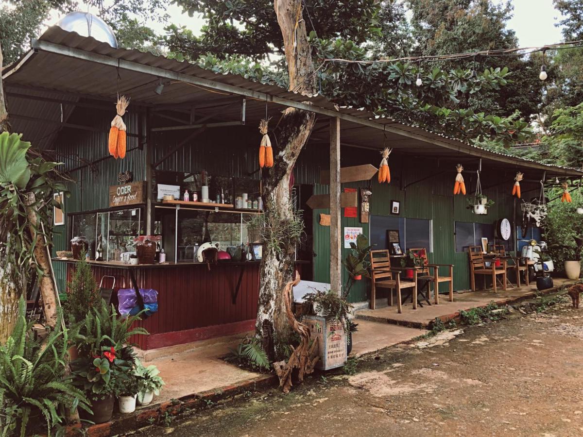 Homestay Bien Rung Gia Nghĩa Esterno foto