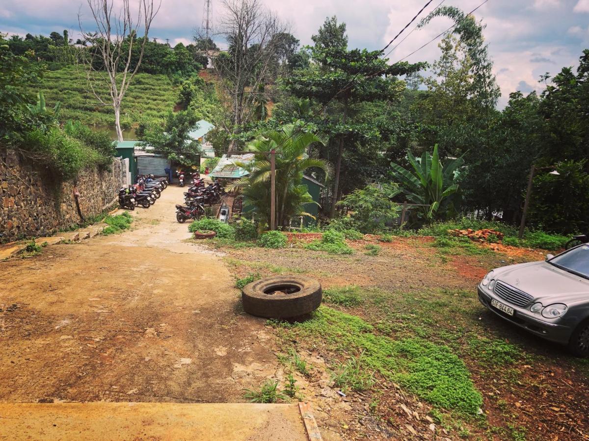 Homestay Bien Rung Gia Nghĩa Esterno foto