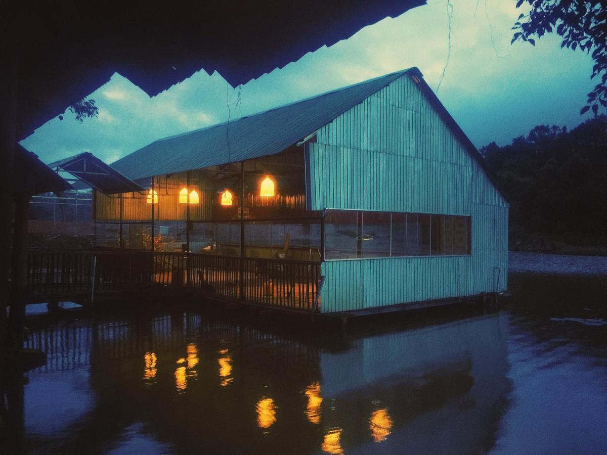 Homestay Bien Rung Gia Nghĩa Esterno foto