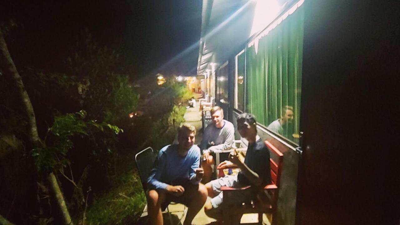 Homestay Bien Rung Gia Nghĩa Esterno foto